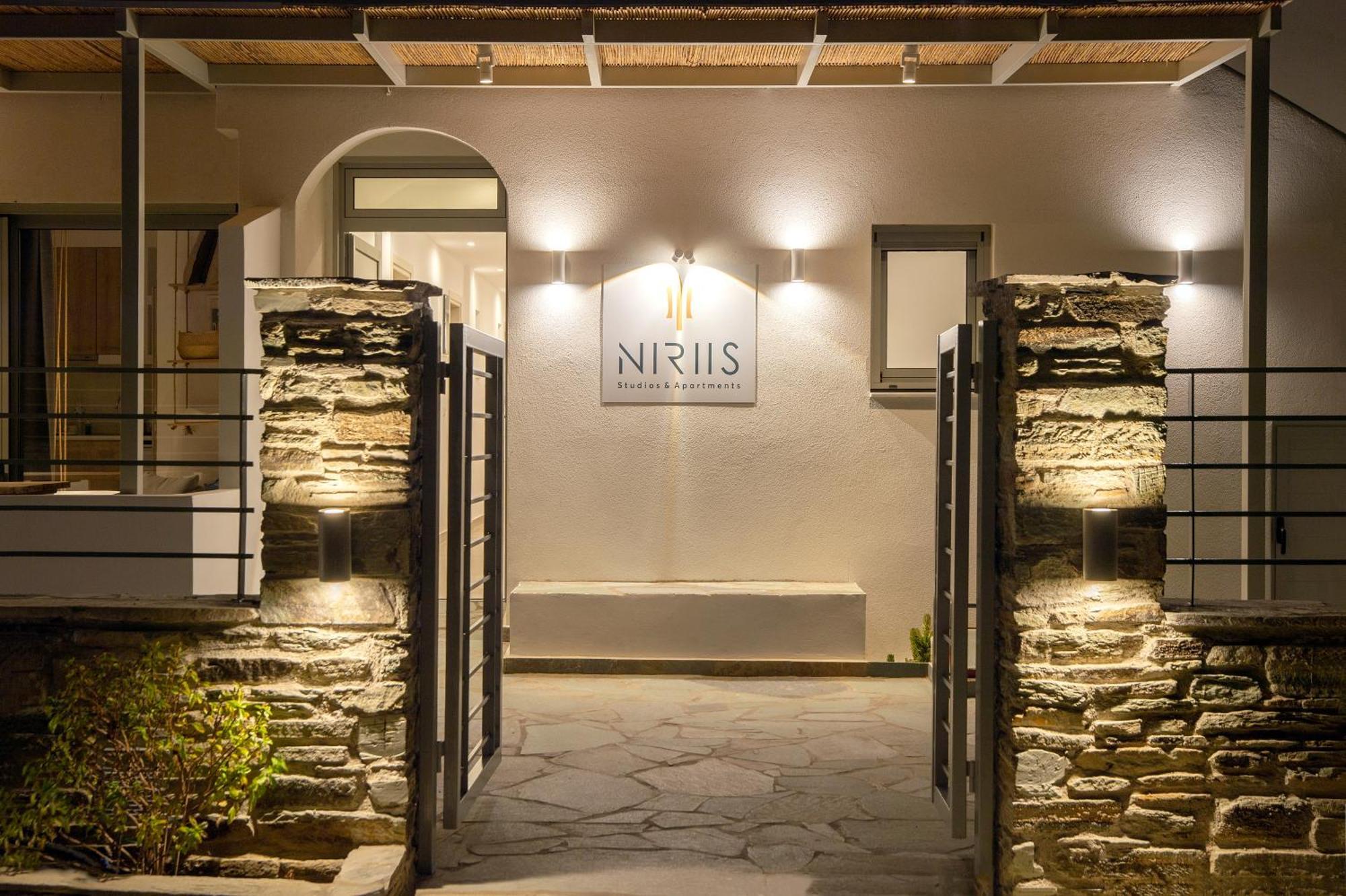 Niriis Studios Aktaia & Glauke Batsi Batsíon Extérieur photo